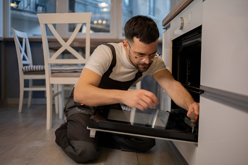 Oven & Stove repair in Seattle